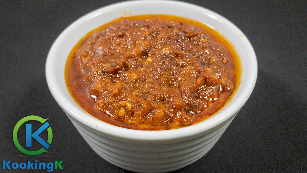 Chili Garlic Chutney Recipe - Lehsun ki Chatni - Spicy Lal Mirch Chutney